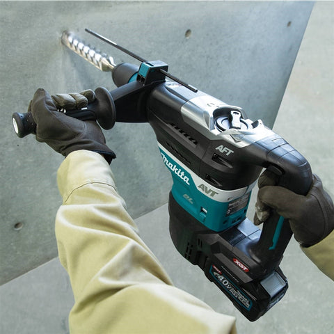 Makita GRH05M1 40V XGT 1-9/16 in. Rotary Hammer Kit