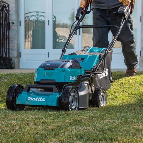 Makita 18Vx2 LXT 18in. Lawn Mower Self Propelled, Tool Only